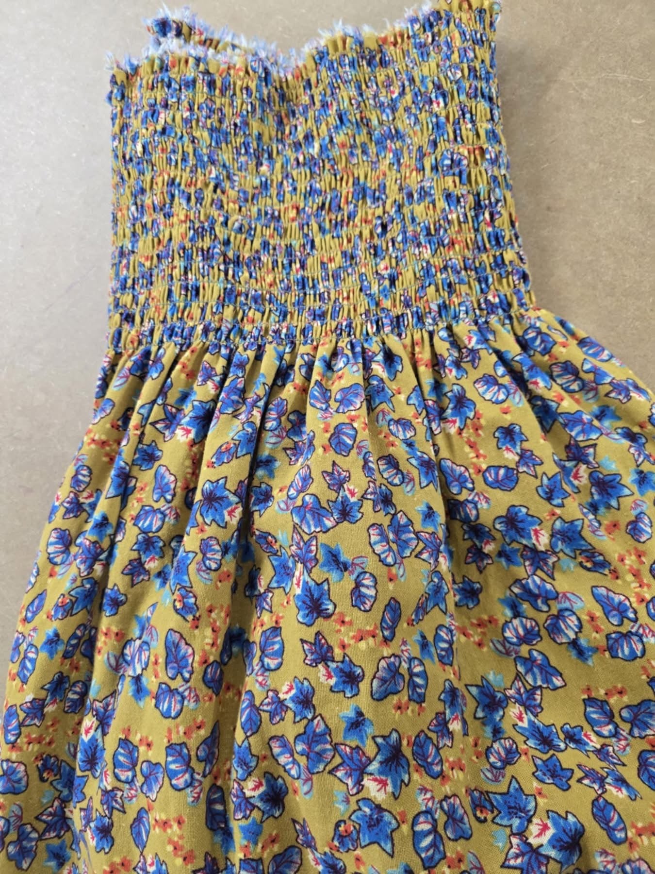 Cotton preshirred fabric material