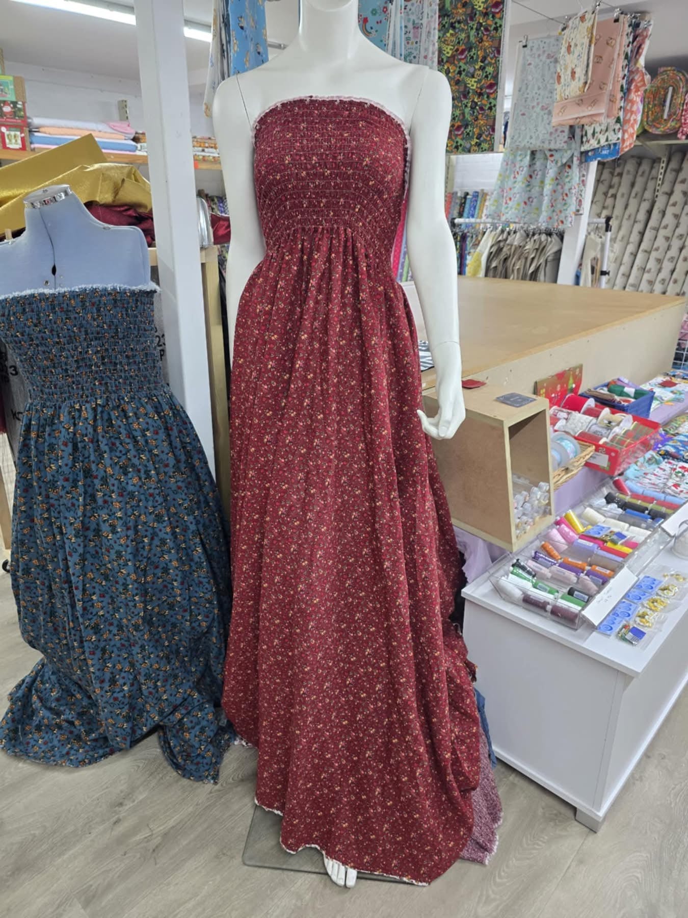 Cotton preshirred fabric material