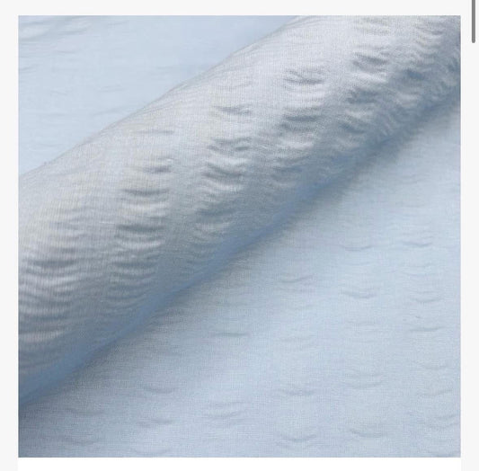Seersucker fabric Material Polycotton crinkle dressmaking 114cm wide