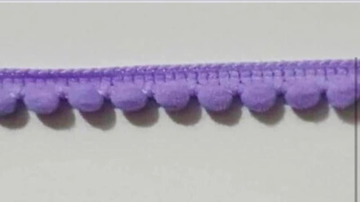 Pom Pom trim
