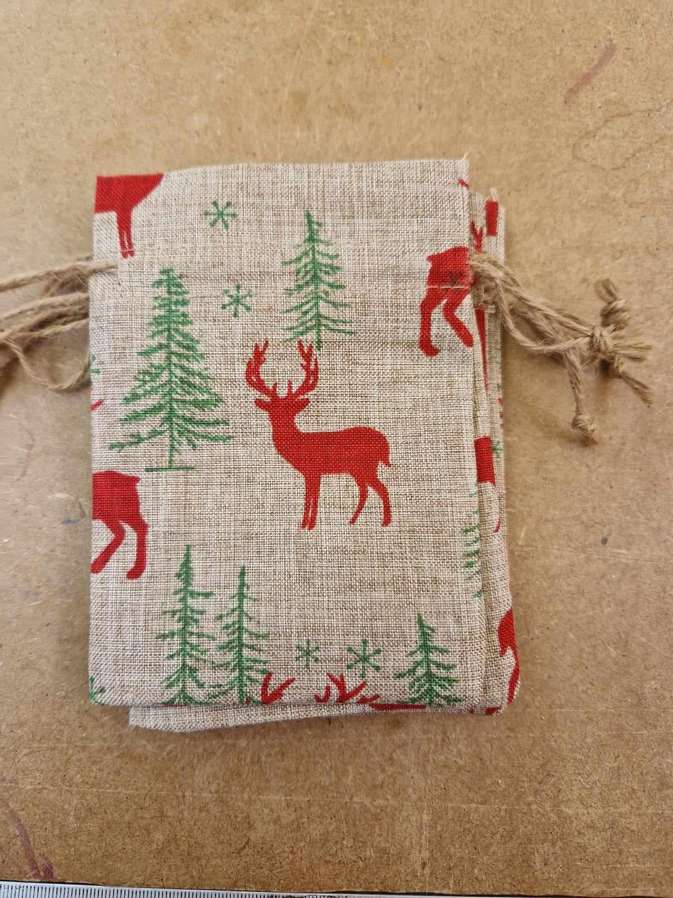 Super cute hessian jute gift bags