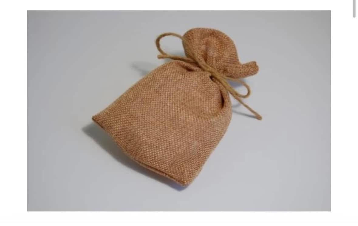 Super cute hessian jute gift bags